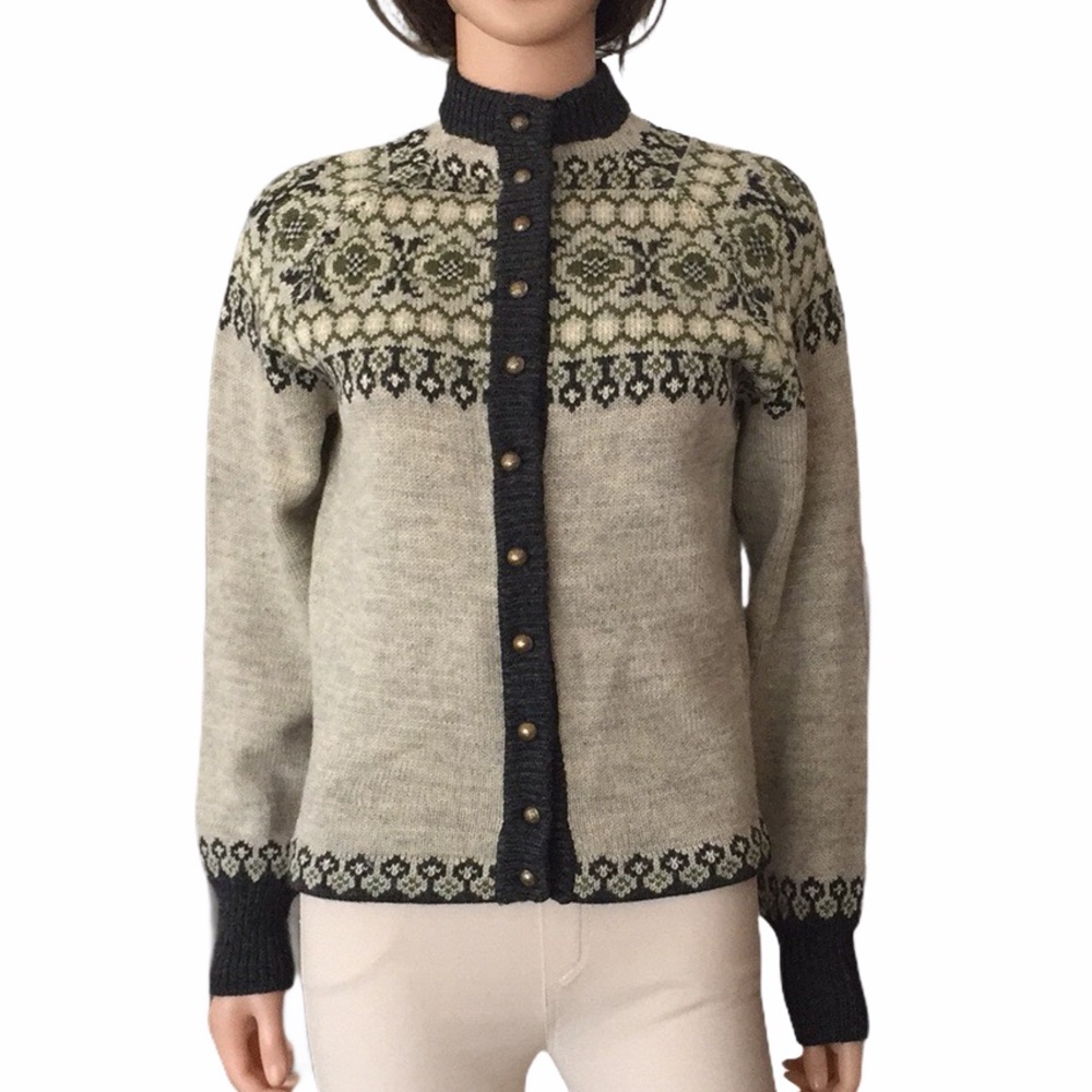 Scandia Nordic hand knitted wool sweater made in Denmark